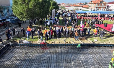 Salihli Belediyesi Tarafından Düzenlenen Törenle Kabazlı Mahallesi Cemevi İnşaatı Temeli Atıldı